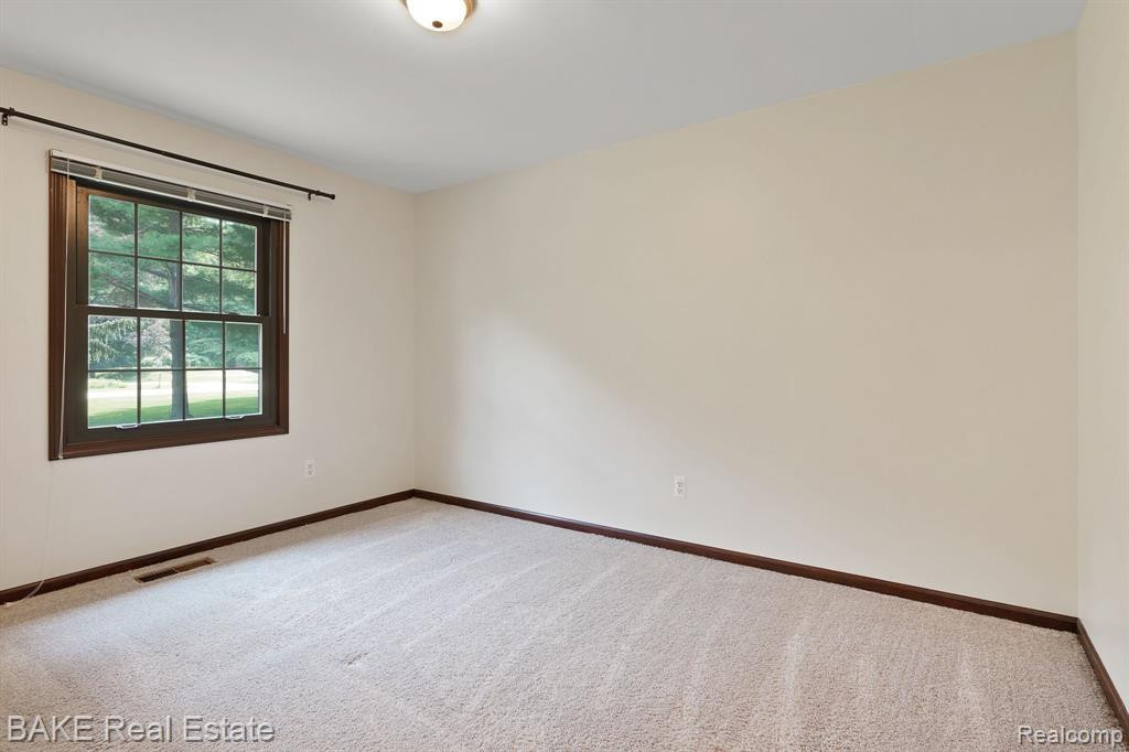 7856 Thornwood Street, Canton, MI 48187 — Photo 27