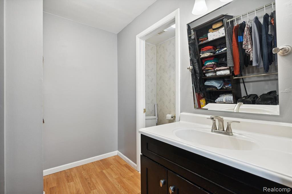 24529 BASHIAN Drive, Novi, MI — Photo 21