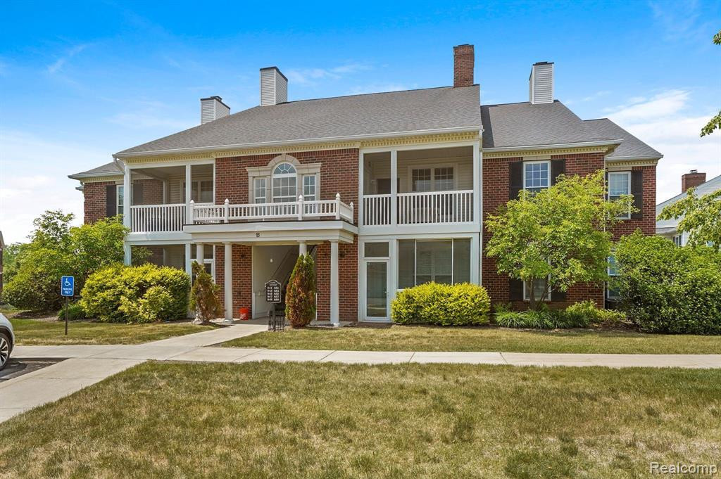 841 E Summerfield Glen Circle, Ann Arbor, MI 48103 — Photo 2