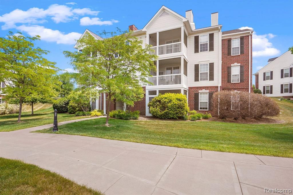 841 E Summerfield Glen Circle, Ann Arbor, MI 48103 — Photo 4