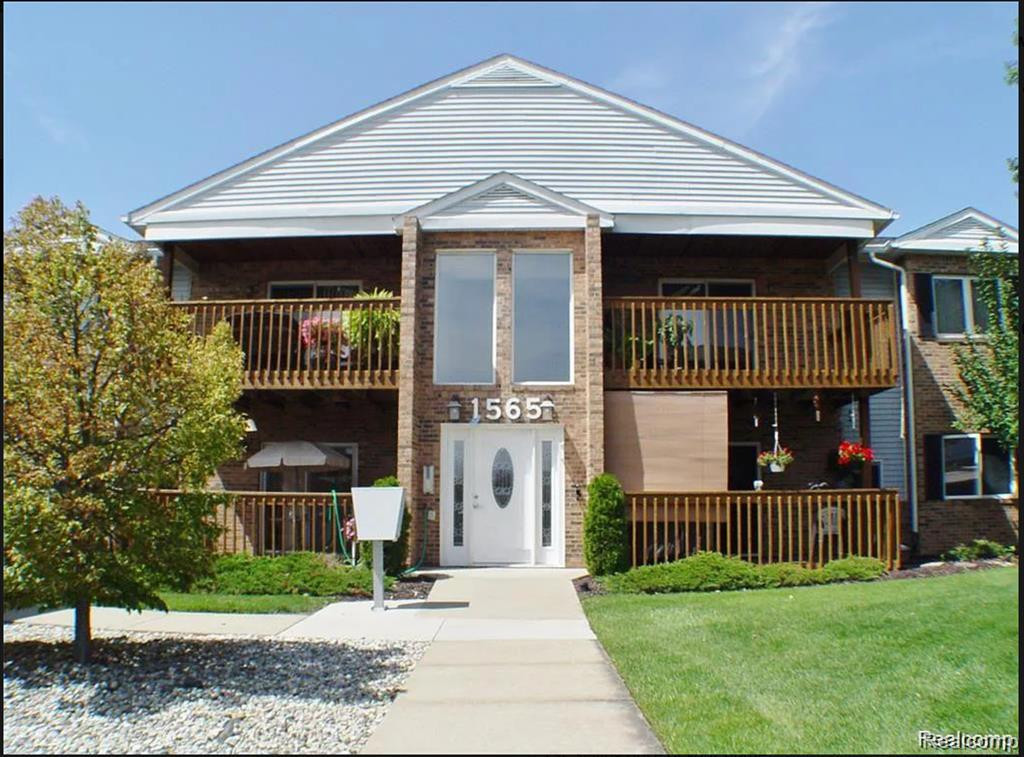1565 HARBOUR Boulevard, 181, Trenton, MI 48183 — front exterior