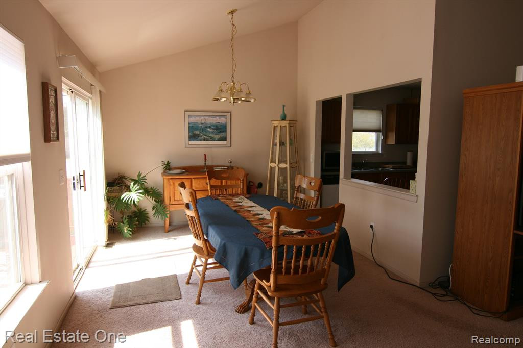197 Shore Brook Lane, Commerce Twp, MI 48390 — Photo 5