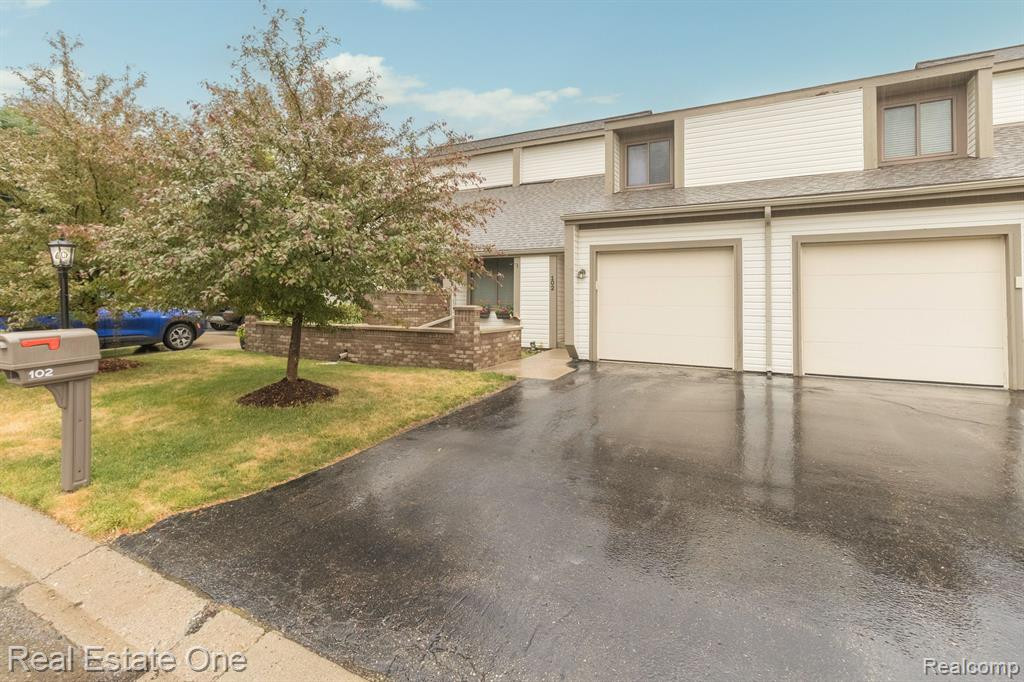 102 CONDA Lane, Oxford, MI 48371 — Photo 2