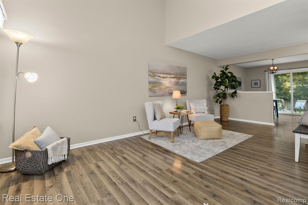 102 CONDA Lane, Oxford, MI 48371 — Photo 8