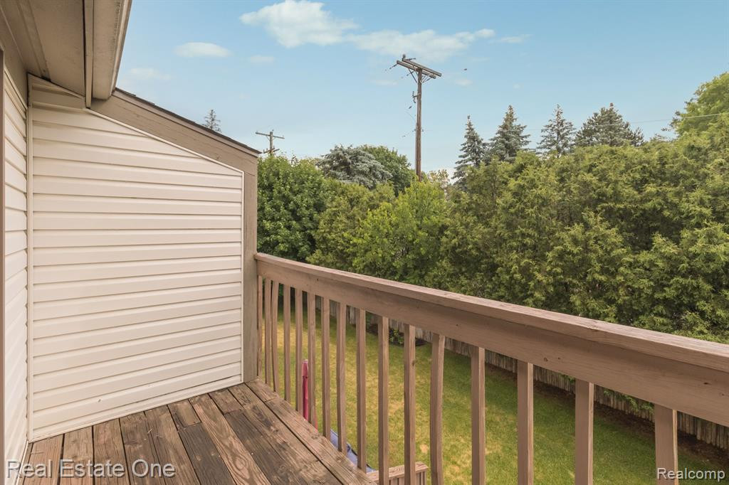 102 CONDA Lane, Oxford, MI 48371 — Photo 24