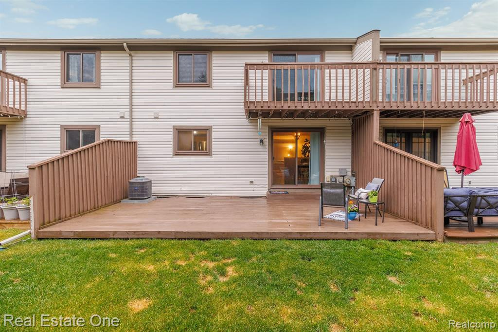 102 CONDA Lane, Oxford, MI 48371 — Photo 39