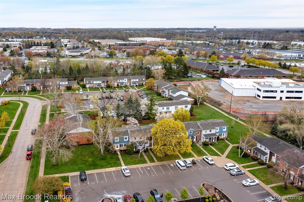 24652 OLDE ORCHARD Street, Novi, MI — Photo 30