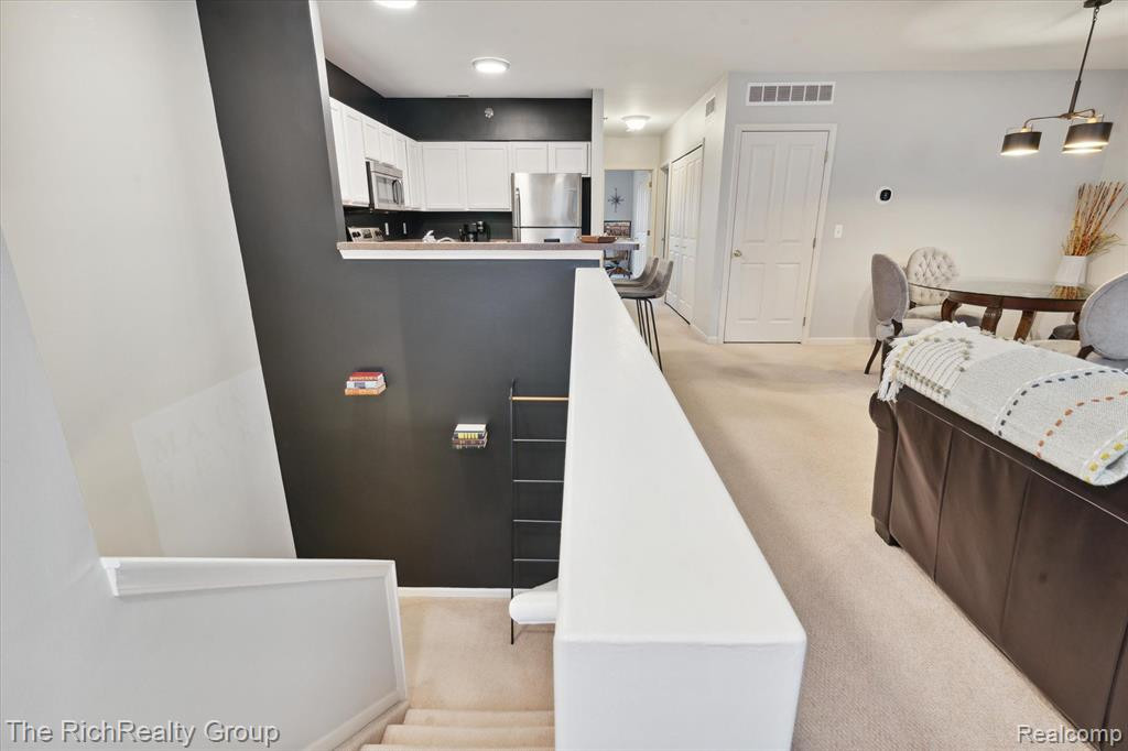 25500 SAINT JAMES, Southfield, MI 48075 — Photo 8
