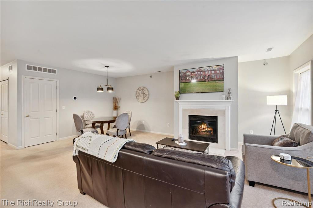 25500 SAINT JAMES, Southfield, MI 48075 — Photo 13