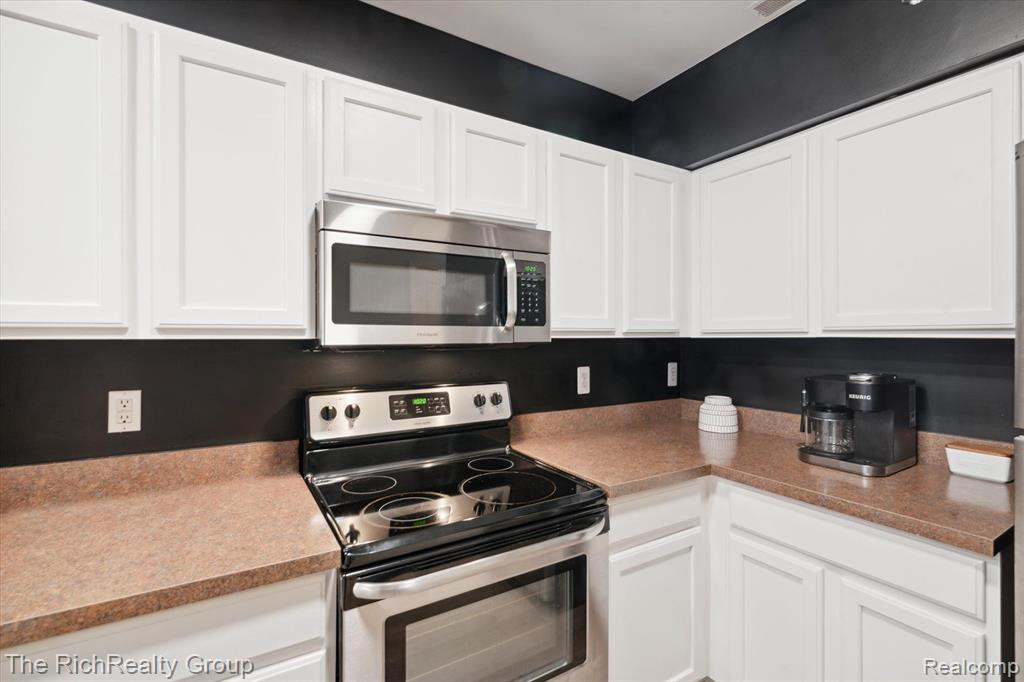 25500 SAINT JAMES, Southfield, MI 48075 — Photo 26