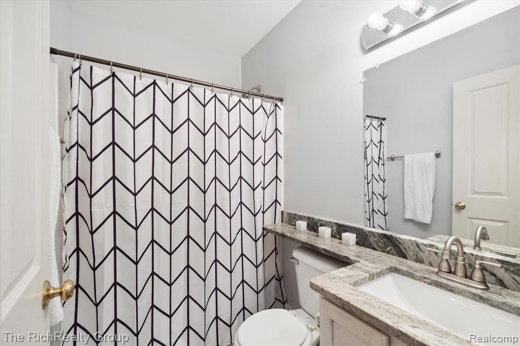 25500 SAINT JAMES, Southfield, MI 48075 — Photo 31