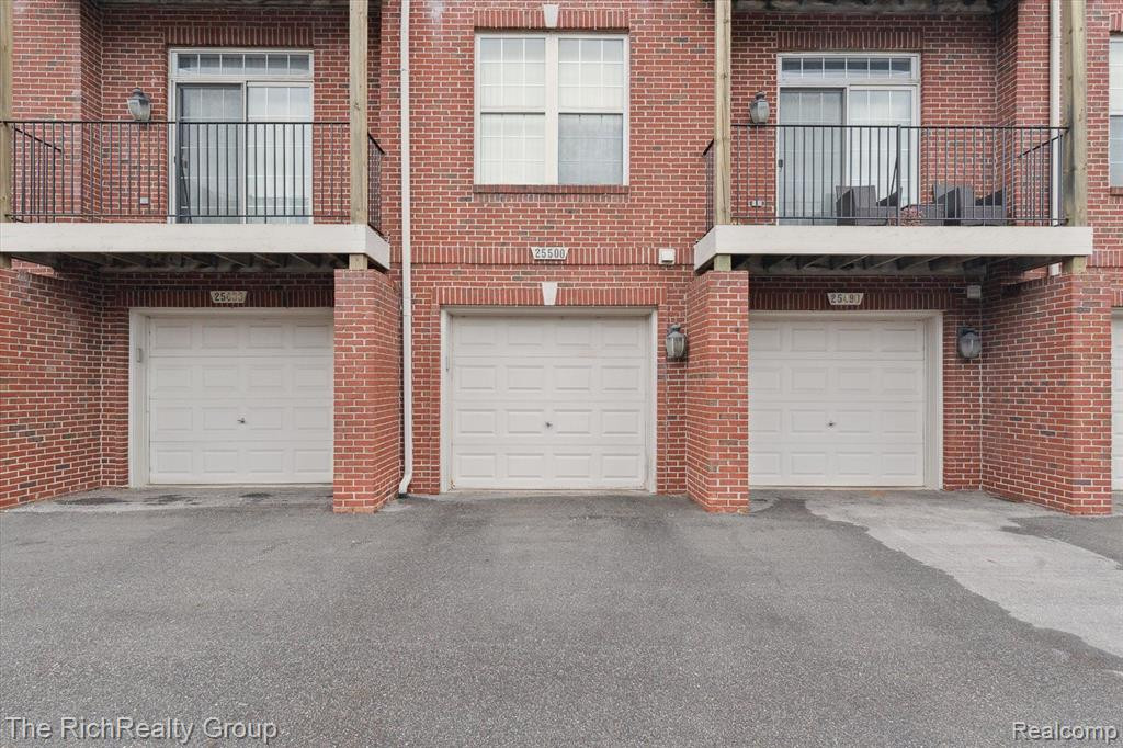 25500 SAINT JAMES, Southfield, MI 48075 — Photo 41