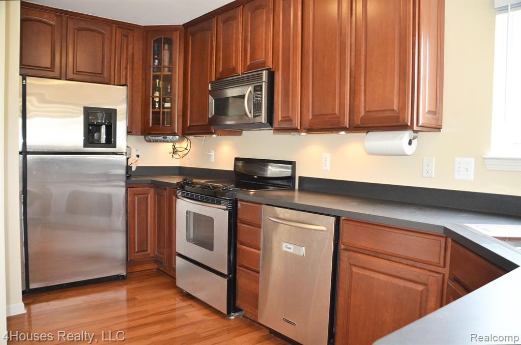 1782 SAVANNAH Lane, Ypsilanti, MI 48198 — Photo 13