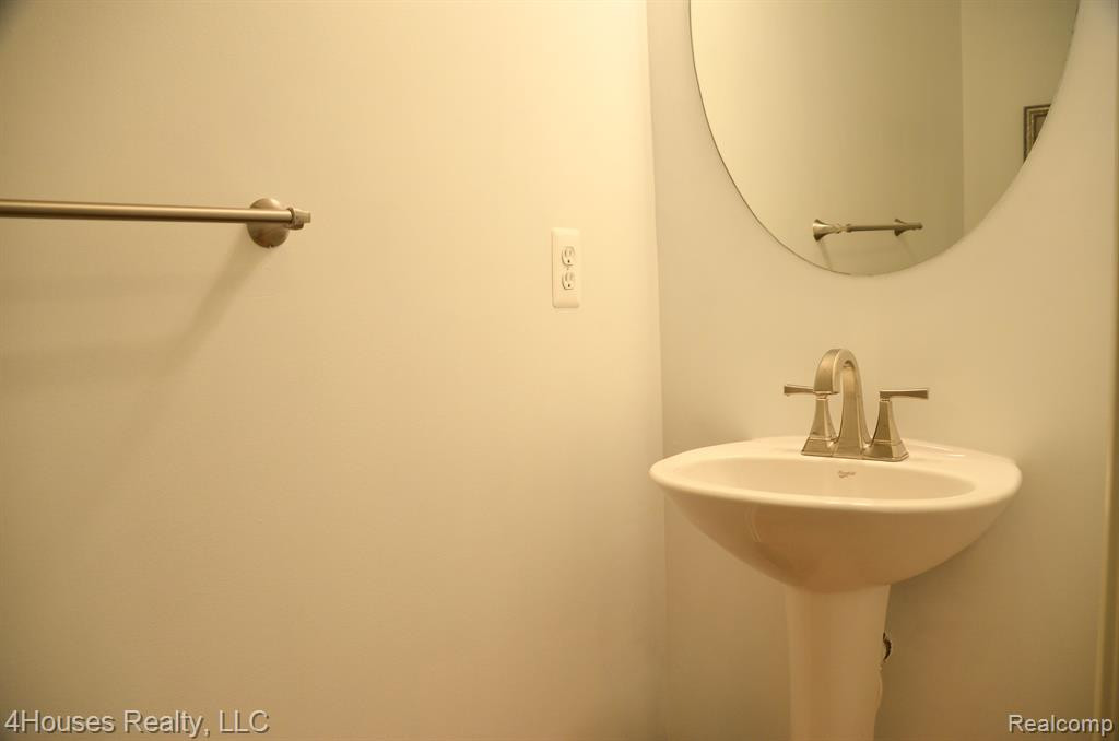 1782 SAVANNAH Lane, Ypsilanti, MI 48198 — Photo 18