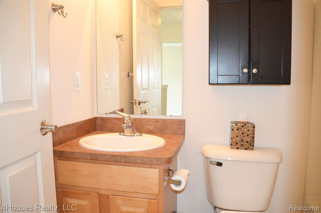 1782 SAVANNAH Lane, Ypsilanti, MI 48198 — Photo 33