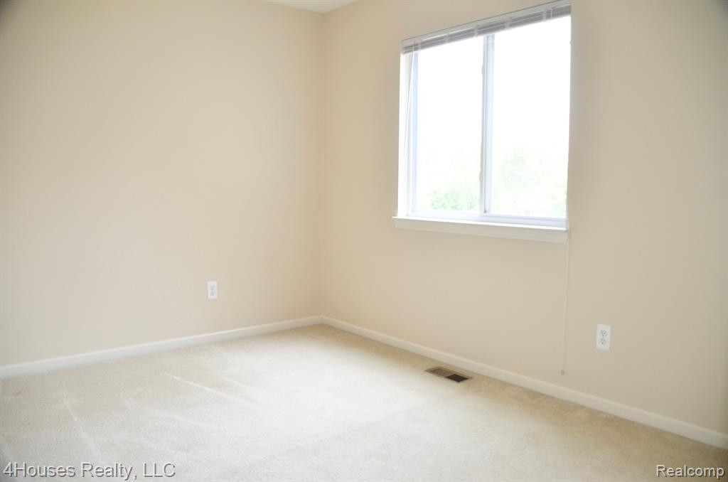 1782 SAVANNAH Lane, Ypsilanti, MI 48198 — Photo 35