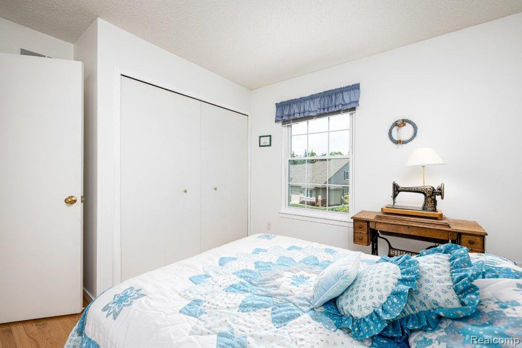 41858 CANTEBURY Drive, Novi, MI 48377 — Photo 22