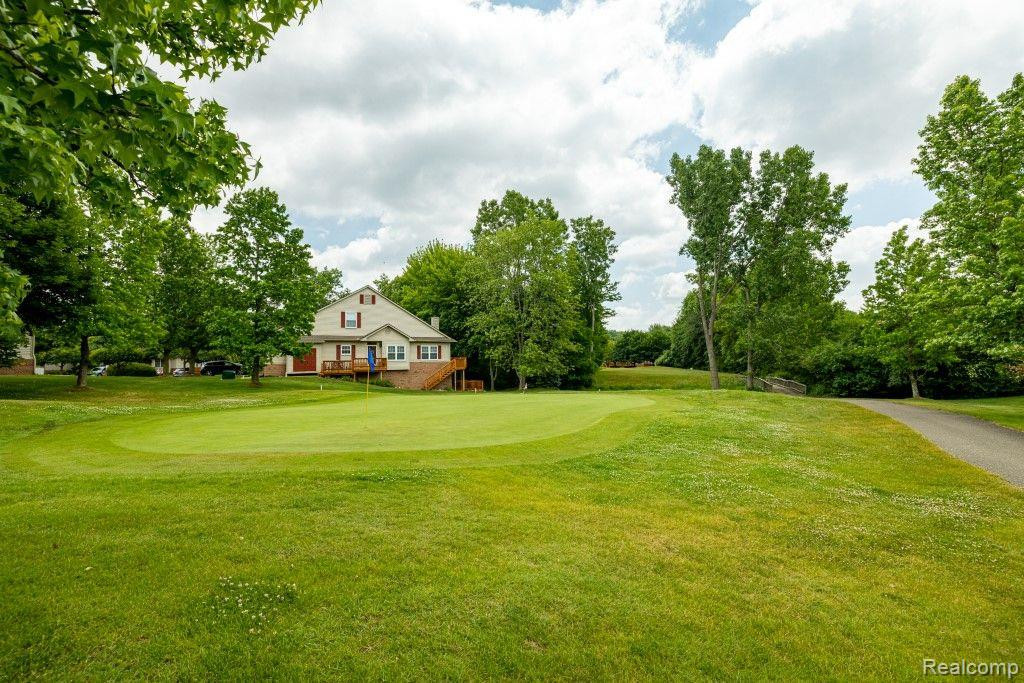 41858 CANTEBURY Drive, Novi, MI 48377 — Photo 30