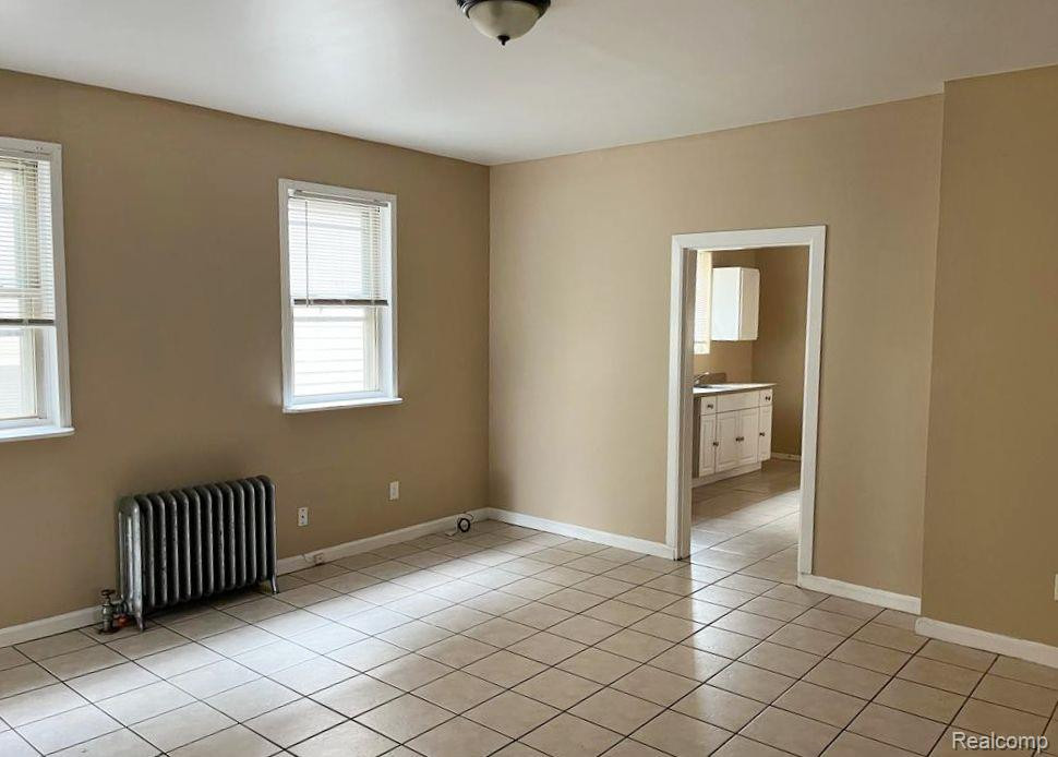 4858 SAINT HEDWIG Street, Detroit, MI 48210 — Photo 8