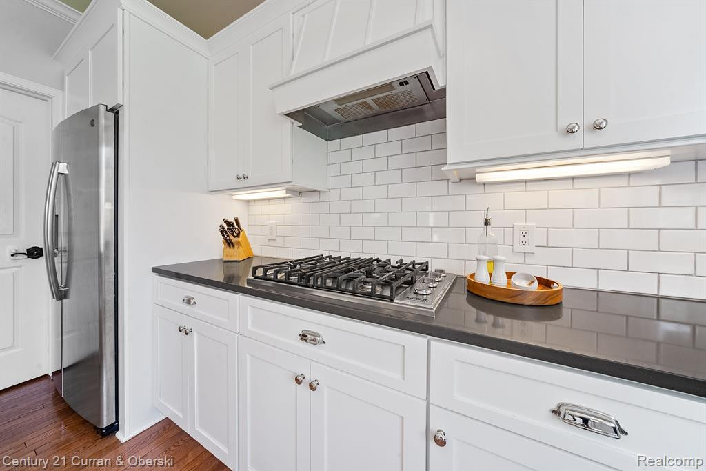 18012 STONEBROOK Drive, Northville, MI 48168 — Photo 11