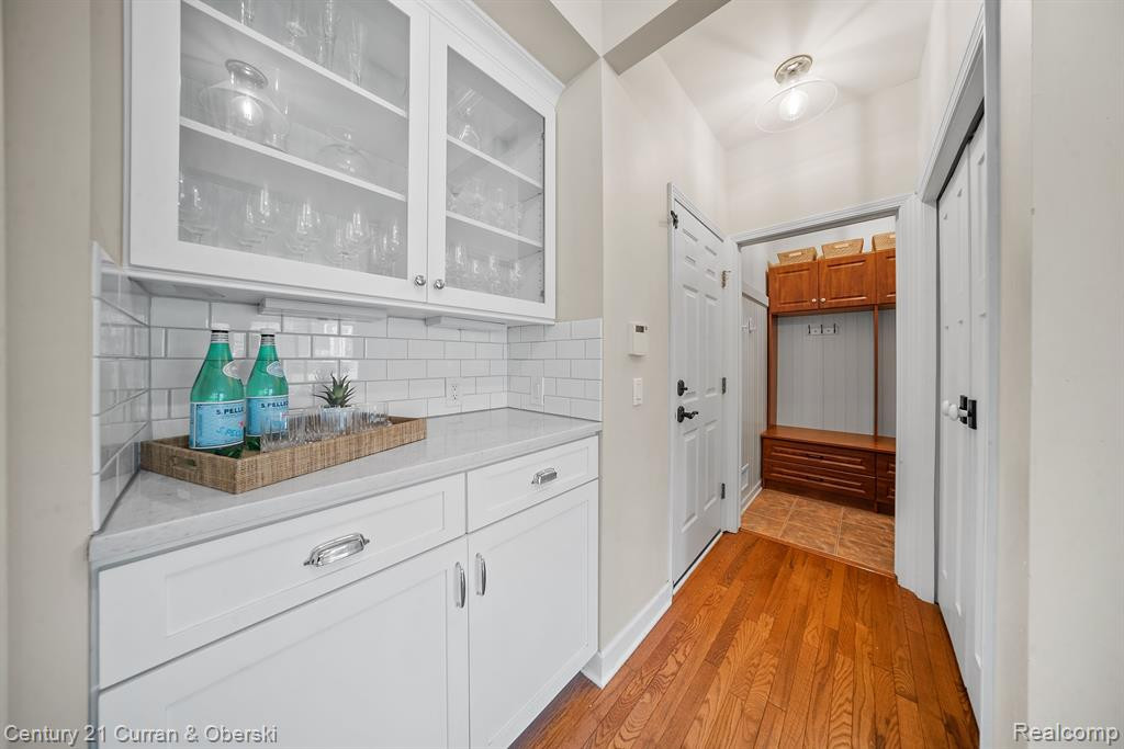 18012 STONEBROOK Drive, Northville, MI 48168 — Photo 13