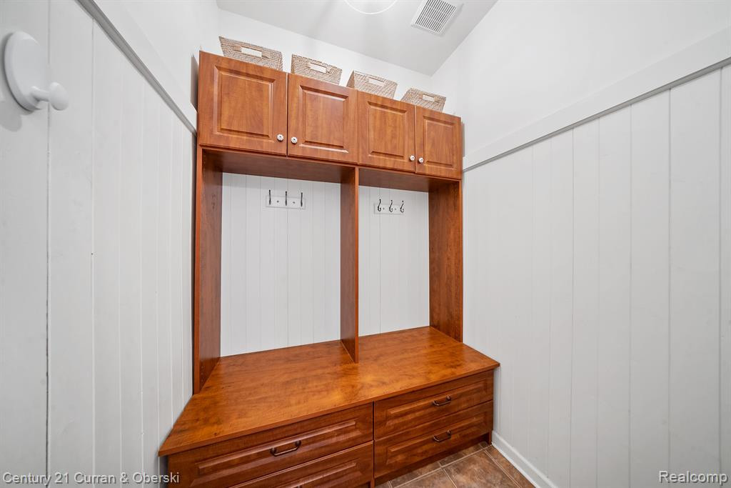 18012 STONEBROOK Drive, Northville, MI 48168 — Photo 14
