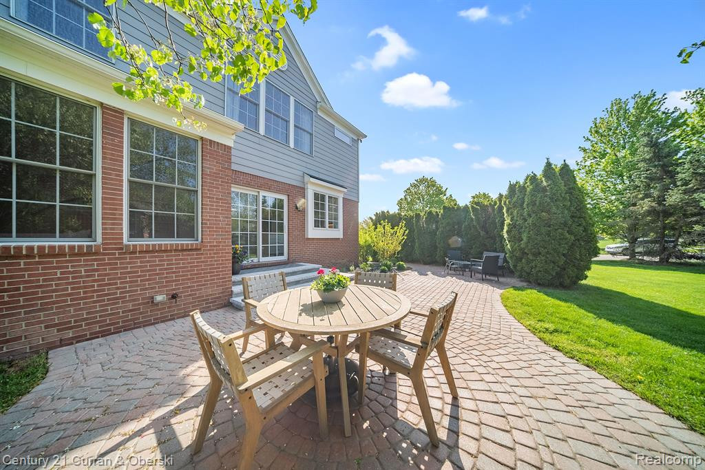 18012 STONEBROOK Drive, Northville, MI 48168 — Photo 39