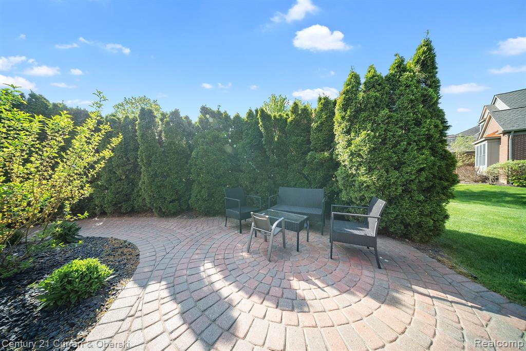 18012 STONEBROOK Drive, Northville, MI 48168 — Photo 41