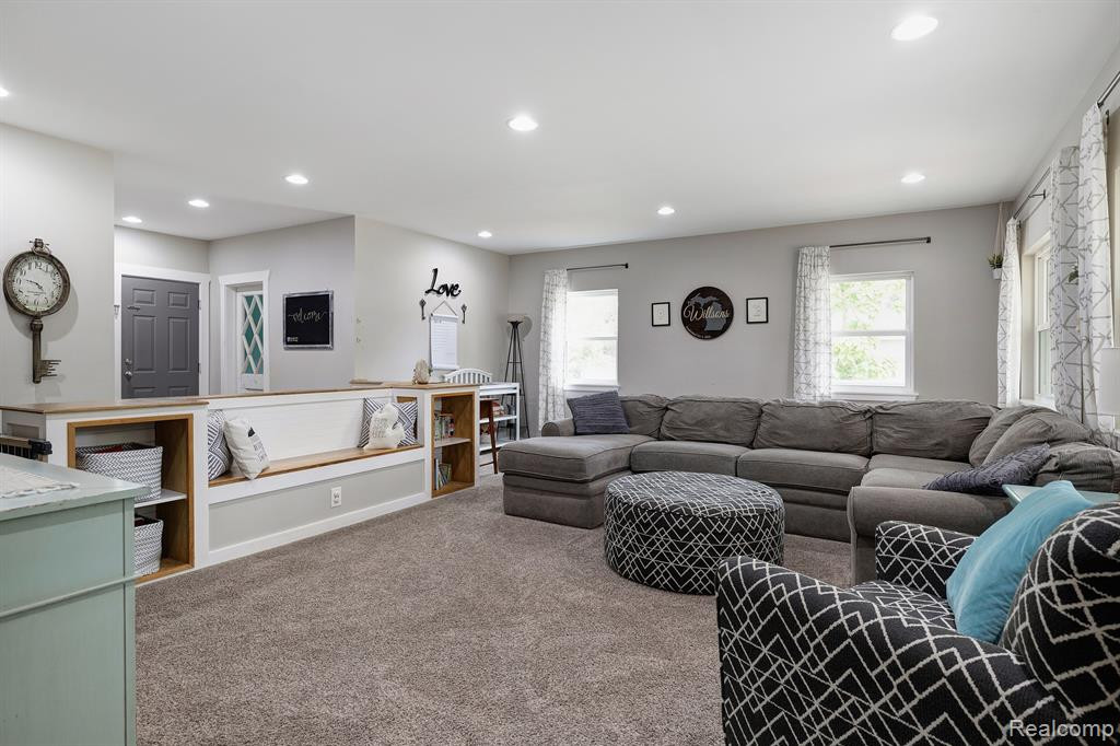 74100 Crull Street, Armada, MI — Photo 10