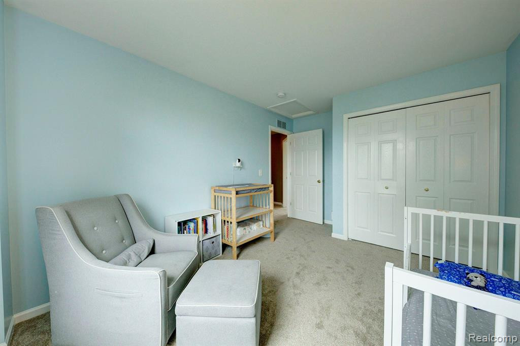 9736 Ravenshire Drive, Ypsilanti, MI 48198 — Photo 30
