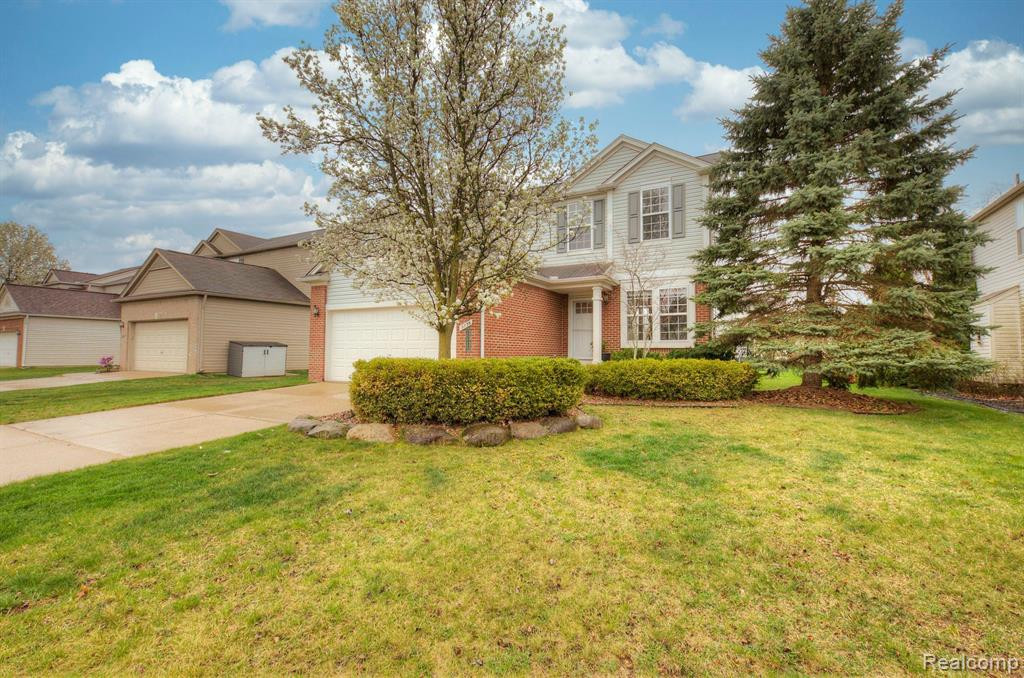 9736 Ravenshire Drive, Ypsilanti, MI 48198 — Photo 39