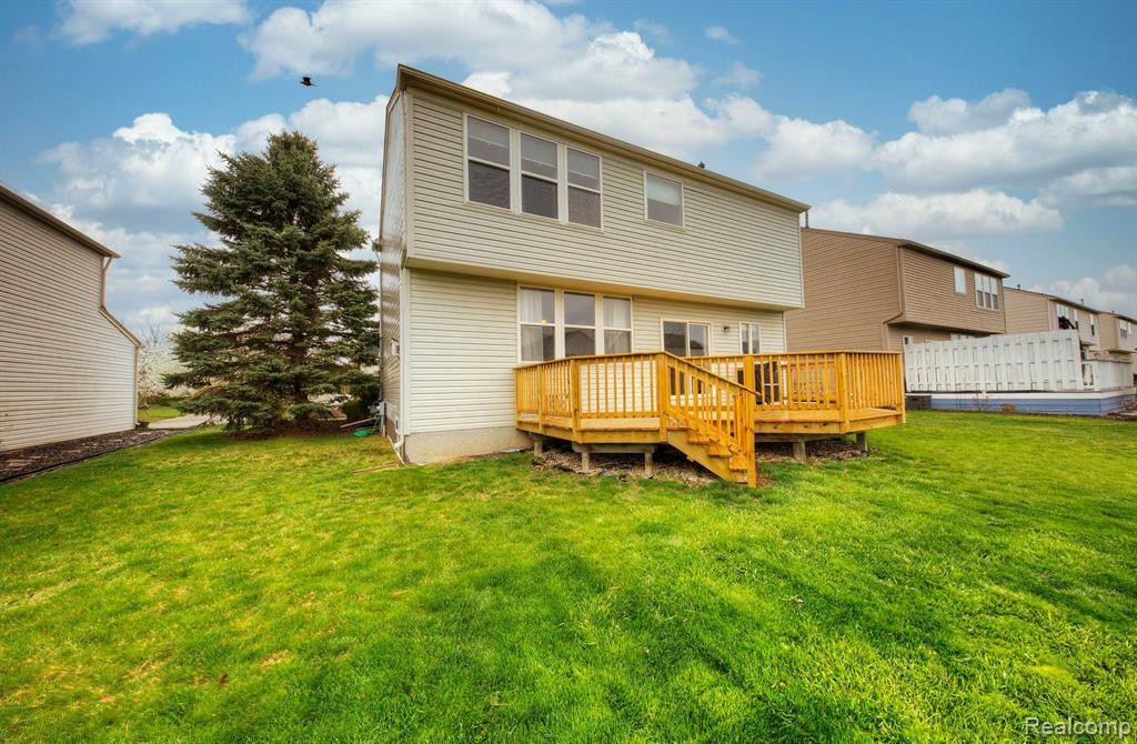 9736 Ravenshire Drive, Ypsilanti, MI 48198 — Photo 40