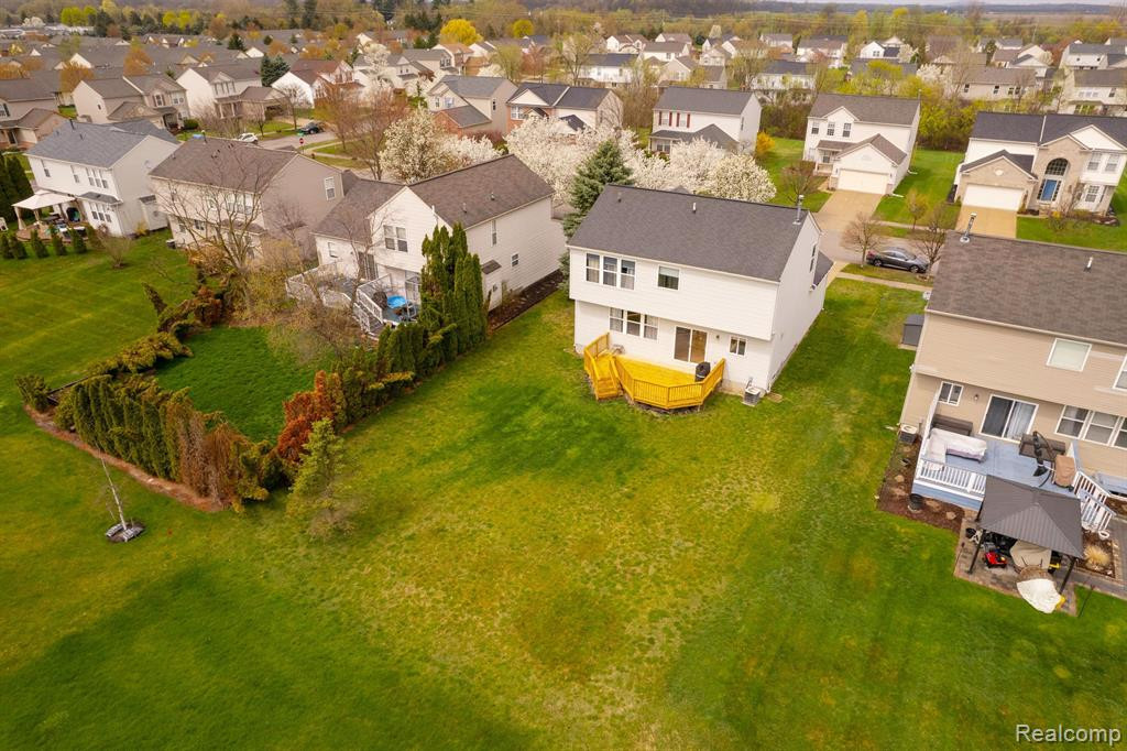 9736 Ravenshire Drive, Ypsilanti, MI 48198 — Photo 47