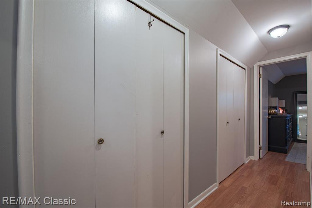 615 LEON Road, Walled Lake, MI 48390 — Photo 8