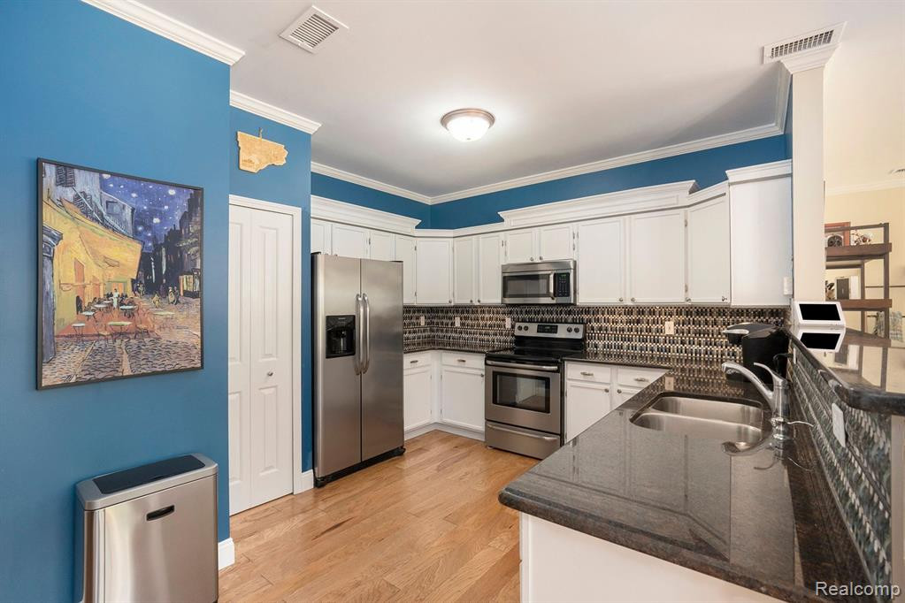 4280 HAMPTON RIDGE Boulevard, Howell, MI 48843 — Photo 6