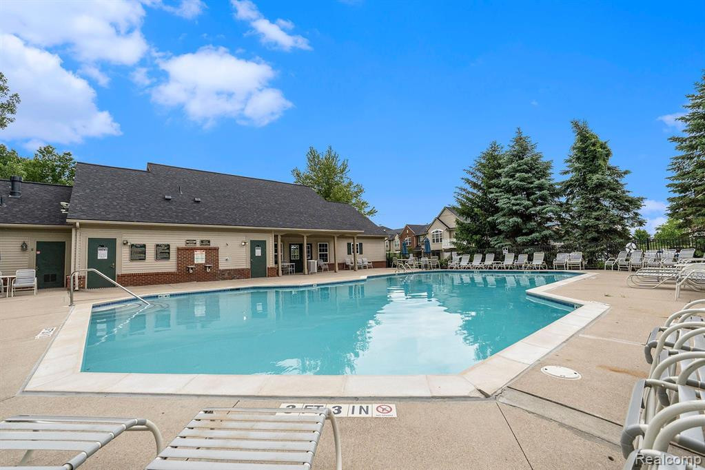 4280 HAMPTON RIDGE Boulevard, Howell, MI 48843 — Photo 17