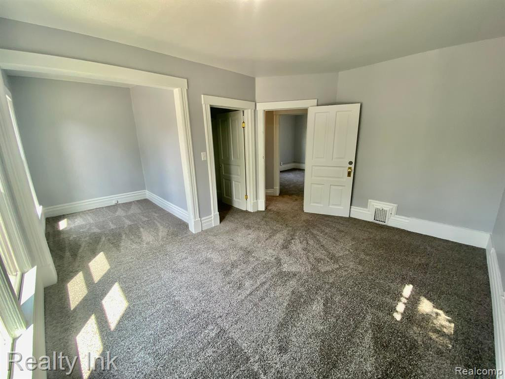 214 W FOREST Avenue, Ypsilanti, MI 48197 — Photo 14