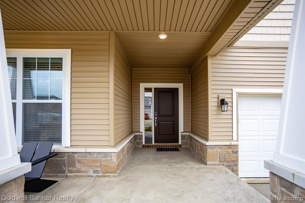 47780 BARRINGTON Drive, Canton, MI 48188 — Photo 7