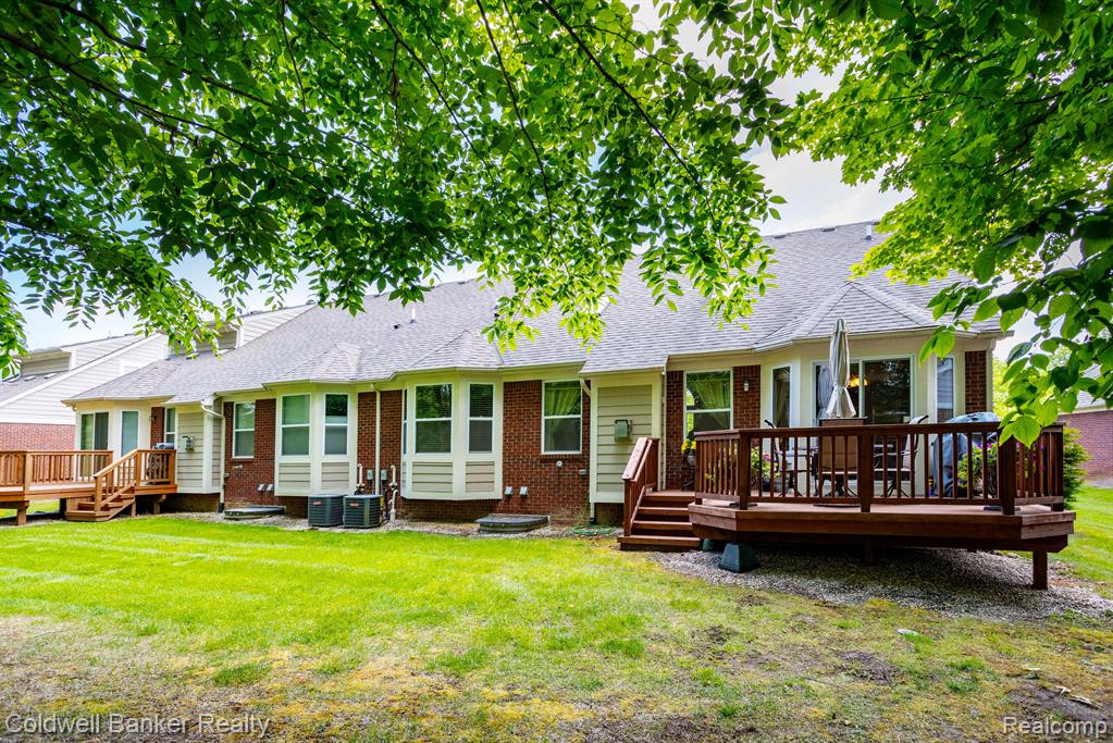 30141 BRIGHTWOOD Drive, 46, Novi, MI 48377 — Photo 3