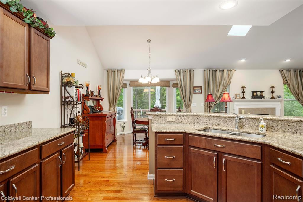 30141 BRIGHTWOOD Drive, 46, Novi, MI 48377 — Photo 14