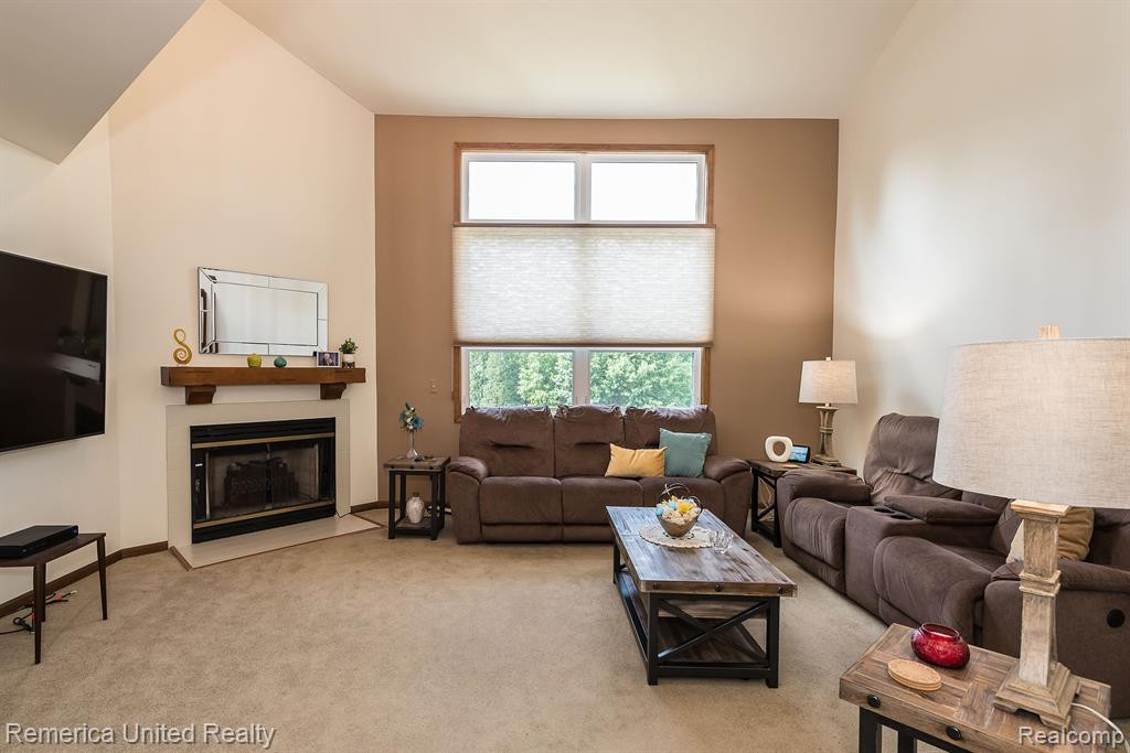 7690 GUNNISON, Brighton, MI 48114 — Photo 12