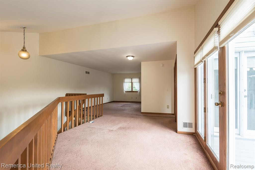 7690 GUNNISON, Brighton, MI 48114 — Photo 23