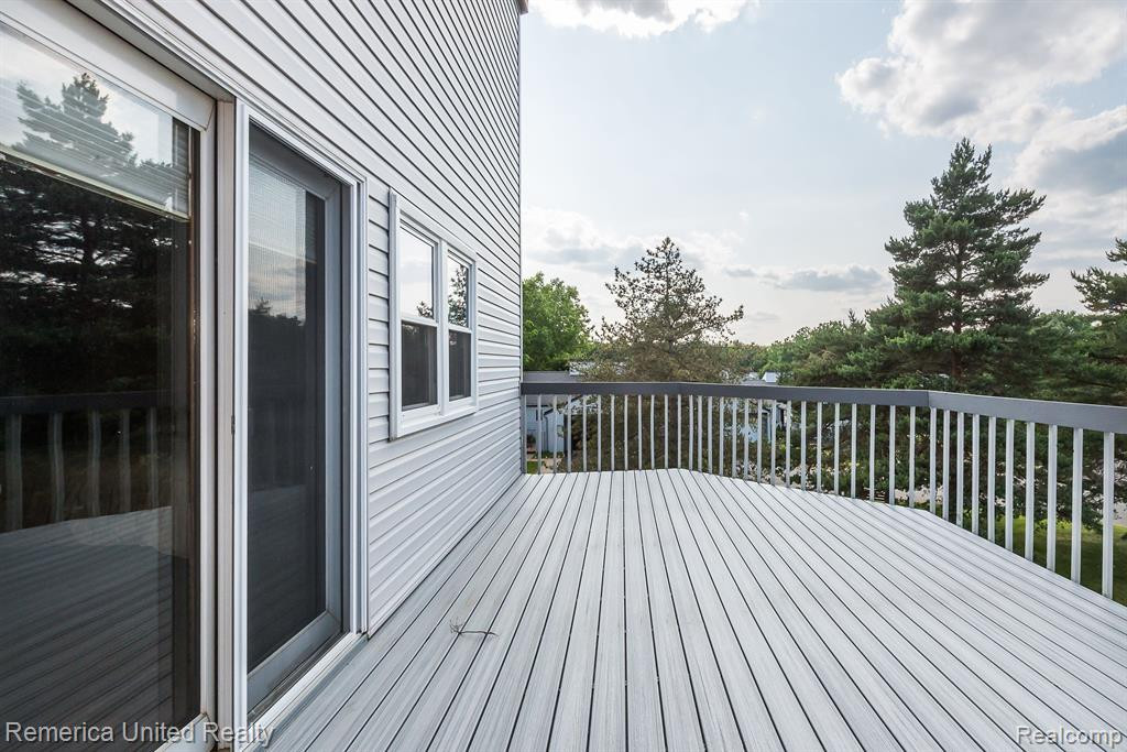 7690 GUNNISON, Brighton, MI 48114 — Photo 26