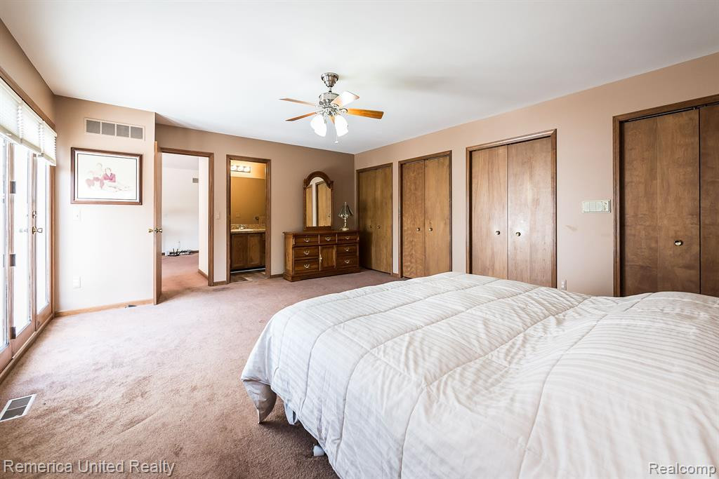 7690 GUNNISON, Brighton, MI 48114 — Photo 29