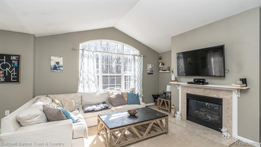4009 RADCLIFF Drive, 168, Canton, MI 48188 — Photo 9