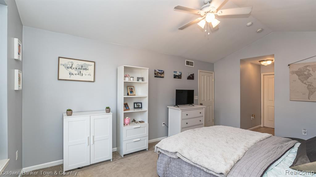 4009 RADCLIFF Drive, 168, Canton, MI 48188 — Photo 26