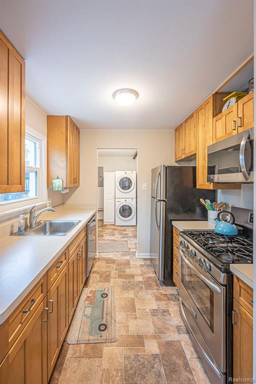 2523 HAMPSHIRE Road, Ann Arbor, MI 48104 — Photo 10