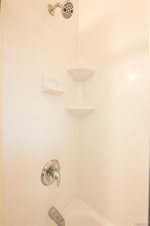 2523 HAMPSHIRE Road, Ann Arbor, MI 48104 — Photo 20
