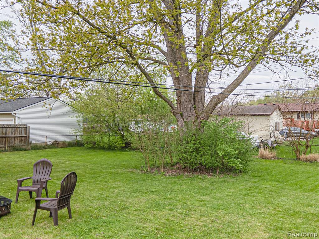 2523 HAMPSHIRE Road, Ann Arbor, MI 48104 — Photo 22