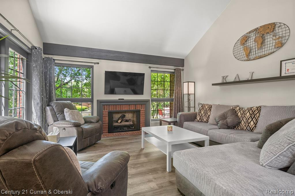 27 BLAIR Lane, Dearborn, MI 48120 — Photo 9
